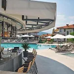 For Your Family Santa Marina شقة *